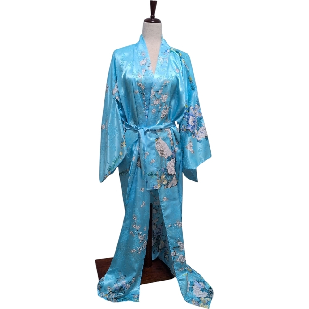 Maruky Kyoto Japan Kimono Full Length Light Blue Floral
